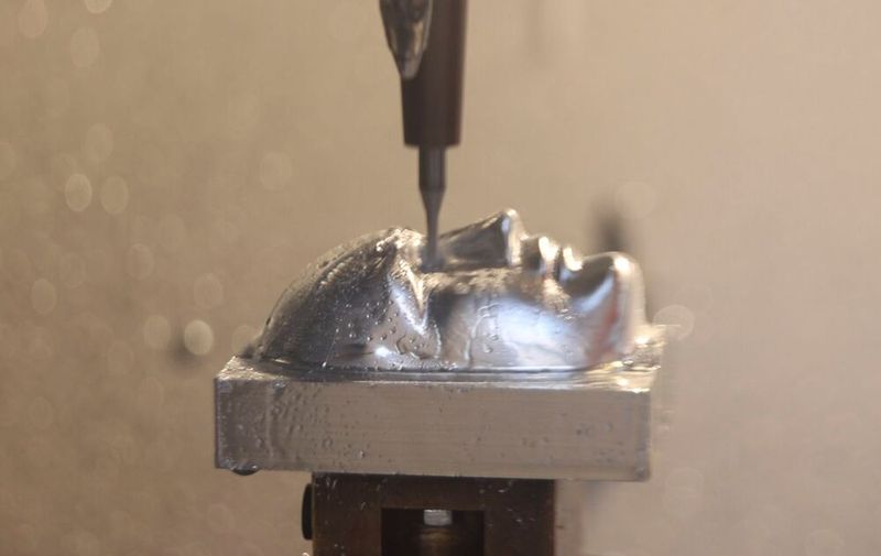 Für unterschiedlichste Anwendungen und Einsatzgebiete waren bei Hüttmann Maschinen unter Span zu sehen. (Bild: Maschinenmarkt/rw)