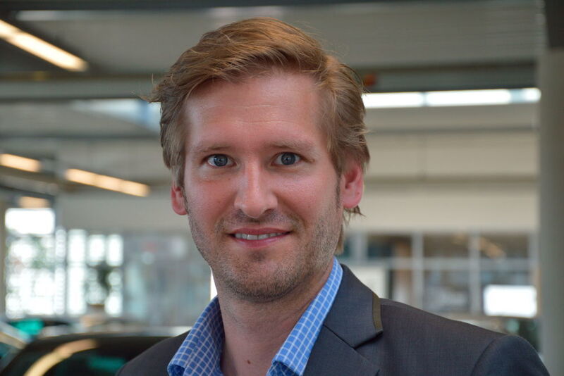 Geschäftsführer Andreas Raker stellte der Jury des Internet Sales Awards 2017 das Onlinekonzept des Autohauses Südbeck vor. (Achter / »kfz-betrieb«)