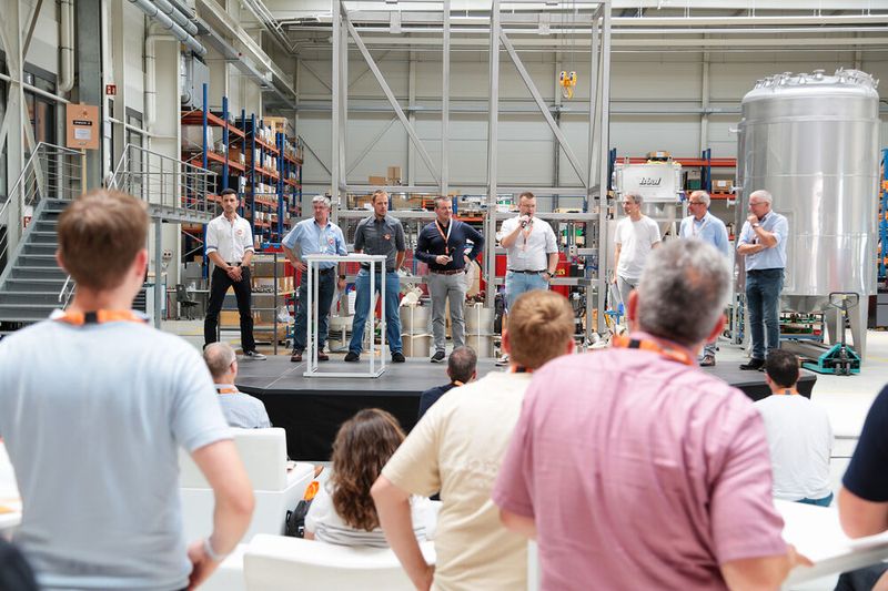 Impressionen vom Ystral „Solution Village“ (Bild: Ystral)