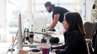 Wie verändert sich die Arbeitsweise in B2B-Unternehmen durch die digitale Transformation und was können B2Bler vom B2C lernen? Diesen Themen widmet sich Sandro Dönni im Interview mit marconomy. (gemeinfrei)