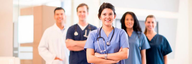 Bei jedem Projekt müssen die Mitarbeitenden mitgenommen werden.(©  FatCamera, Getty Images via Canva.com)