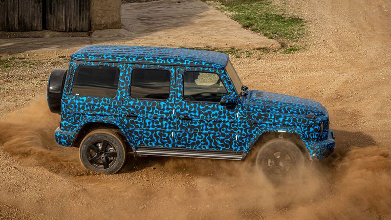 Von außen betrachtet sieht der EQG wie eine klassische G-Klasse aus. (Bild: Mercedes-Benz)