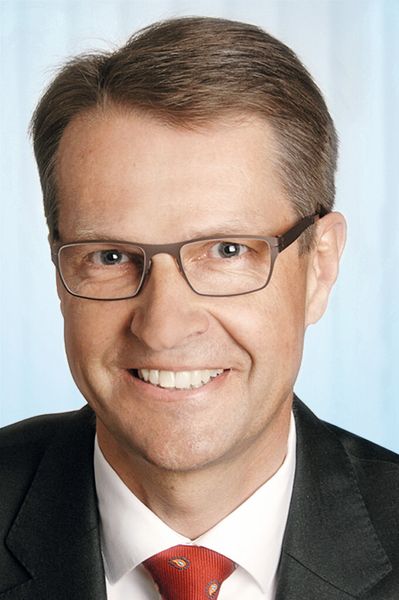 Christian Wendler,  Vorstandsvorsitzender der Lenze-Gruppe ist zuversichtlich: „Für das laufende Geschäftsjahr 2014/2015 erwarten wir ein leichtes, mit dem Vorjahr vergleichbares Umsatzwachstum – ebenso ein moderat verbessertes operatives Jahresergebnis.“ (Bild: Lenze)
