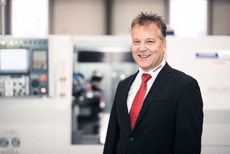 Rolf Jauch, responsable des ventes pour le secteur fabrication additive chez Newemag | Schneider mc. (Newemag)