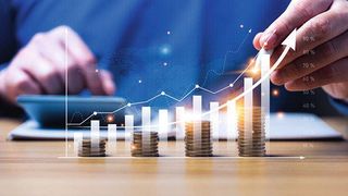 Mithilfe eines ausgeklügelten Konzepts lässt sich mit Service-Leistungen gutes Geld verdienen.  (Bild: Sutthiphong - stock.adobe.com)