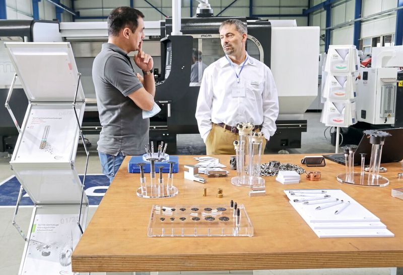 Am Stand von Werkzeughersteller Alesa, Catalano-Kooperationspartner. (Bild: Anne Richter, SMM)