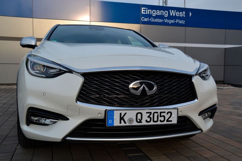 Die Q30-Baureihe spielt eine zentrale Rolle bei der Umsetzung der weltweiten Infiniti-Wachstumsstrategie.  (Foto: Michel / »kfz-betrieb«)