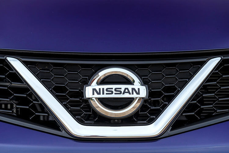 Mit dem markanten Kühlergrill ist der Pulsar eindeutig als Nissan erkennbar. (Foto: Nissan)