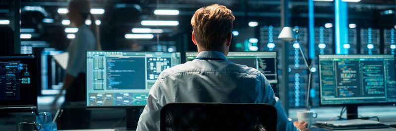 Angesichts der wachsenden Cyber-Bedrohungen sind deutsche Unternehmen zunehmend besorgt über ihre Präventionsstrategie und Sicherheitslage. (Bild:  Gorodenkoff - stock.adobe.com)