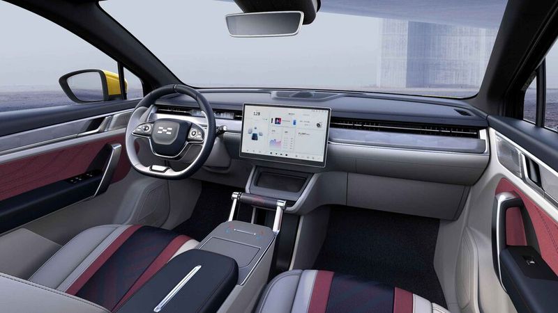 Vorne geht es im U6 recht geräumig zu. (Bild: Aiways)