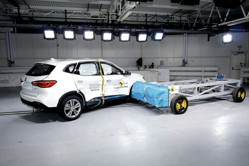 Fahrzeugsicherheit: Die europäische Autoindustrie bitte um einen Aufschub der geplanten Maßnahmen des Gesetzgebers und Euro NCAP. Fahrzeugsicherheit: Die europäische Autoindustrie bitte um einen Aufschub der geplanten Maßnahmen des Gesetzgebers und Euro NCAP.