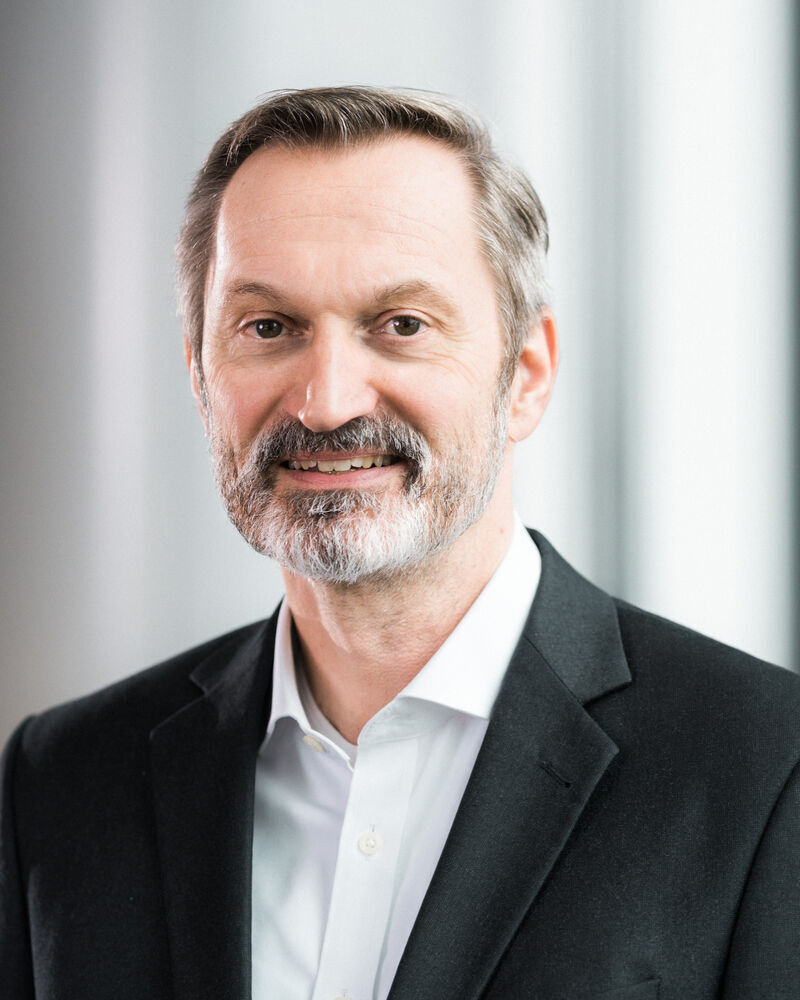 Markus Ochsner, Vorstandsvorsitzender von ABB, über die positive Umsatzprognose: „Besonders hervorzuheben ist die erfreuliche Entwicklung der Geschäftsbereiche Elektrifizierung und Antriebstechnik.“