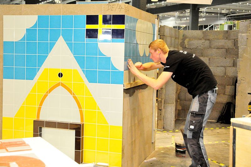 Gold holte mit seiner Arbeit der Fliesenleger Tim Welberg. (Schmidt/»kfz-betrieb«)