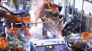 Kuka-Roboter sind vor allem aus der Automobilindustrie bekannt. (Bild: Kuka)