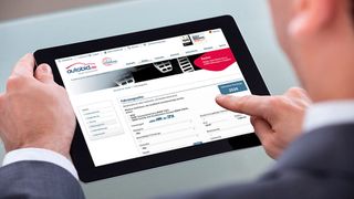 Die neue Fahrzeugsuche auf Autobid.de soll schneller Ergebnisse bei deutlich mehr Suchparametern liefern. (Bild: Copyright: Andrey Popov)