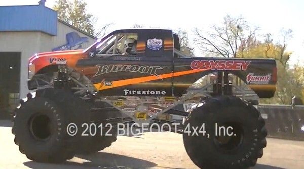 Der Bigfoot 20: der weltweit erste Monstertruck mit Elektroantrieb macht mit über 260 kW und 1100 Nm Autos umweltschonend platt (Bild: Bigfoot 4x4 Inc.)