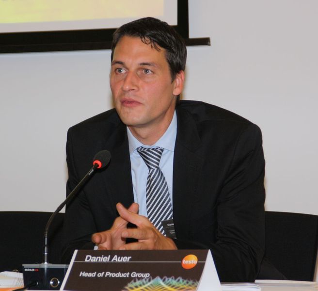 Daniel Auer, Bereichsleiter Produktmanagement Infrarotmesstechnik bei der Testo AG: „ Mit den neuen Produkten setzten wir technische Standards, um so unseren Kunden einen noch größeren Mehrwert zu bieten.“ Bild: Zwettler (Archiv: Vogel Business Media)