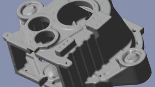 Innerhalb von nur sechs Wochen entstand ein konstruktiv optimiertes Ersatz-Getriebegehäuse aus Gusseisen.  (Bild: Gießerei Blöcher)