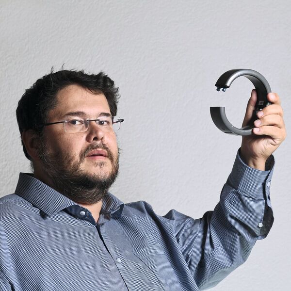 José Demetrio, innovant dans les bracelets électroniques pour détenus, co-fondateur de Geosatis. (Thierry Parrel)