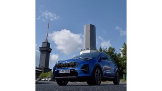 Hoch hinaus: Mit moderner Antriebstechnik soll der Kia Sportage seinen Erfolgskurs fortsetzen. (Jan Rosenow)