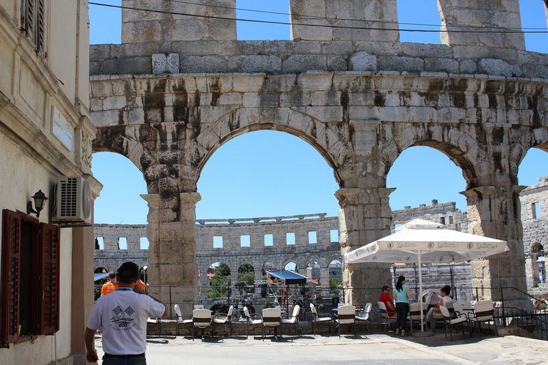 Beeindruckend: Das Amphitheater in Pula ist auch auf kroatischen Geldscheinen abgebildet. (Bild: Holger Esseling)