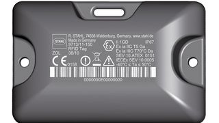 Die Systemlösung zur Echtzeit-Lokalisierung durch Funksignale soll für mehr Sicherheit und höhere Produktivität sorgen.  (Bild: R. Stahl)