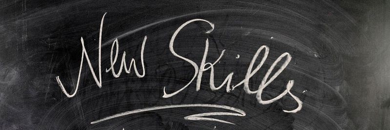 Der wachsenden Nachfrage nach KI-Fachkräften können Unternehmen durch die Qualifizierung der eigenen Mitarbeiterinnen und Mitarbeiter begegnen.(Bild:  gemeinfrei /  Pixabay)