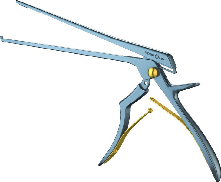 Werkzeug für „Werkzeuge“: Anspruchsvoll ist die Herstellung der Arbeitsgeräte von Chirurgen wie diese aufklappbare Version eines Kerrison-Rongeur-Instruments, bei dem ein dreischneidiger Zirkularfräser zum Einsatz kommt. (Horn)