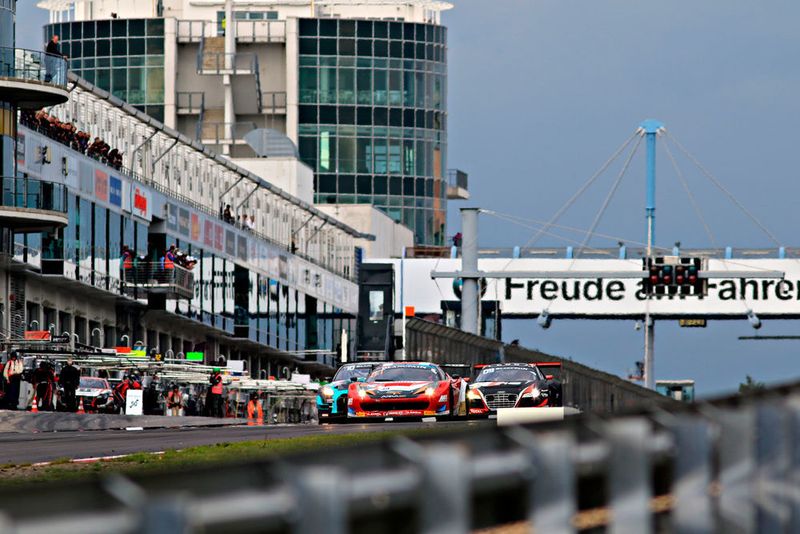 Wie das Magazin „Forbes Russia“ berichtet, hält Charitonin mit seiner NR Holding jetzt 99 Prozent am Nürburgring, ein Prozent bleibt bei der Motorsportgruppe Get Speed Performance Center Nürburgring. (Foto: Manfred Muhr)