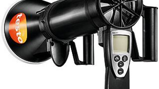 Der Volumenstrom-Gleichrichter Testovent 417 ermöglicht exakte Luftmessungen an Drallauslässen. (Bild: Testo)