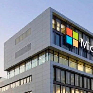 Microsoft hat die zweite Abfindungsrunde verkündet und bietet 60.000 Mitarbeitern in Kanada, Indien, Großbritannien und den USA an, das Unternehmen mit einer Abfindung zu verlassen. (Bild: Microsoft)