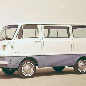 Den Mazda Bongo gab es als  Kleintransporter, Kleinbus und Fahrgestell. Die zweite Generation des Bongo wurde auch vom damaligen Kooperationspartner Kia Motors als Kia Besta gebaut. Ford vermarktete ihn ab 1983 als Ford Econovan.(Bild:  Mazda)