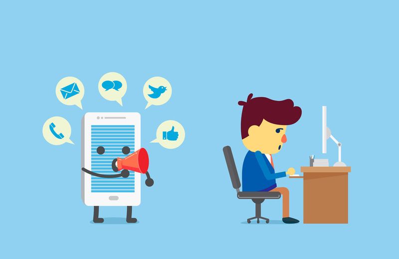 Entfernen Sie Ablenkungen aus dem Sichtfeld!  Noch ein letzter Tipp zum Abschluss: Oft hilft es schon, wenn die größten Ablenkungsgefahren aus dem Sichtfeld verschwinden. Versuchen Sie zum Beispiel, Ihr Handy oder andere schöne Ablenkungen für eine Stunde stummgeschaltet in eine Schublade zu legen, und widmen Sie sich aktiv Ihrer Arbeit (Bild: © logo3in1 – stock.adobe.com)