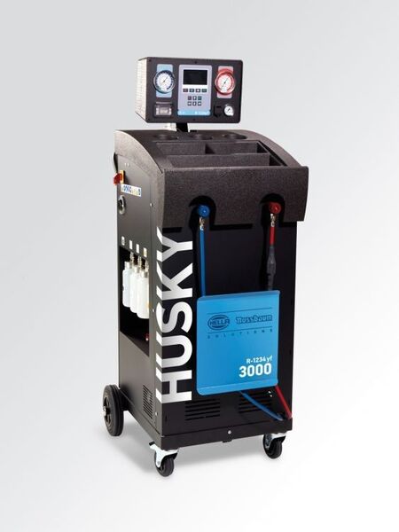 Neues Unternehmen: Hella Nussbaum bietet mit der „Husky“-Reihe verschiedene Klimaserivcegeräte an. Die meisten R1234a-Typen lassen sich jederzeit auf R1234yf umrüsten. (Foto: Hella Nussbaum)