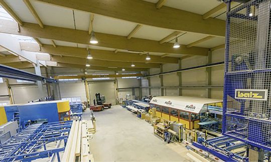 (Plan – Fertigung – Baustelle: Bei Hauck hat jeder Arbeitsschritt einen klaren Bezug zum 3D-Modell. Bild: Hauck Hausbau GmbH)