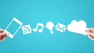 UCC ist auf dem Vormarsch. Daher erweitert Ecotel sein Telefonie-Angebot um UCC-Funktionen von Ringcentral. (peshkova - stock.adobe.com)