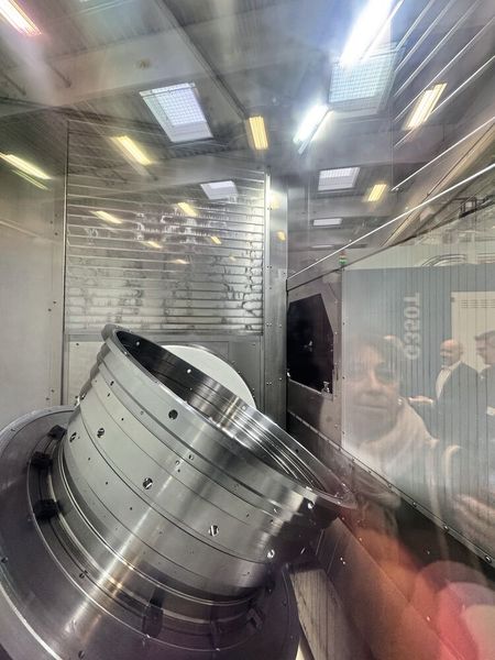 Grob zeigt auf seiner bislang größten Hausmesse 2025 technologische Highlights auf über 6.000 Quadratmetern. (Bild: VCG/Sonnenberg)