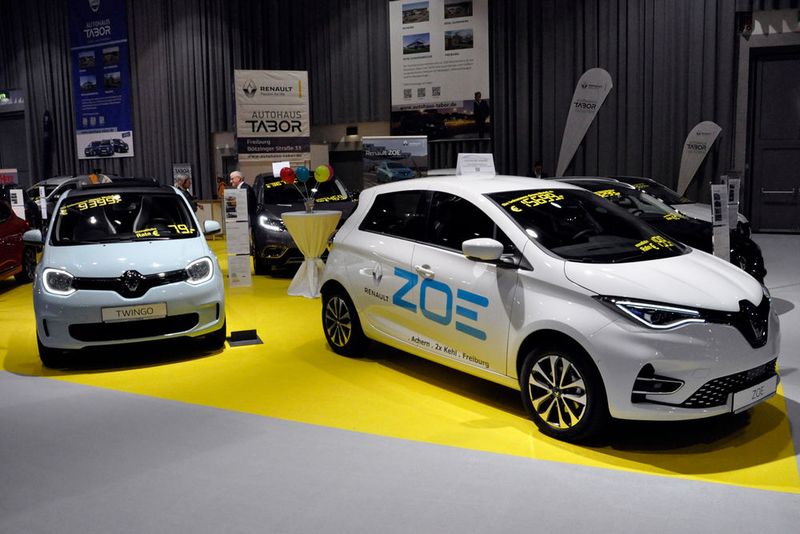 ...aber auch der Renault Zoe... (Bild: Wehner/»kfz-betrieb«)