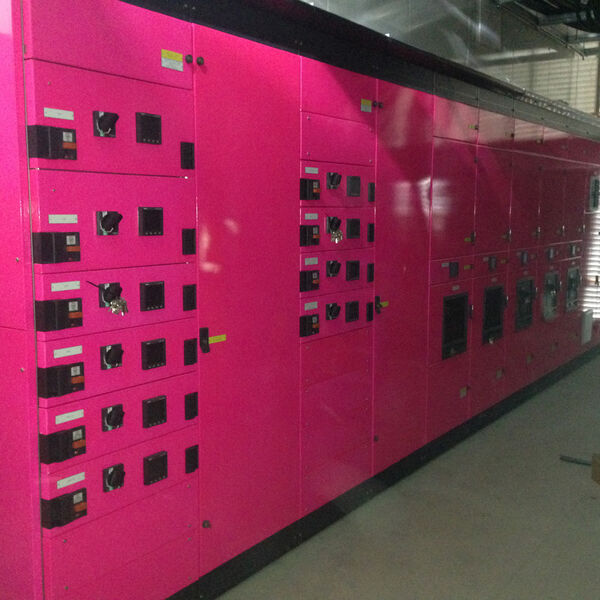 Abbildung 7: Konsequent pink: Auch die MEP-Gebäudetechnik wird bei Zenium verpackt. (Bild: Zenium)