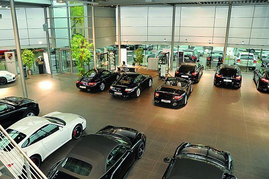 Platz für die komplette Porsche-Produktpalette. (Fleischhauer-Franz)