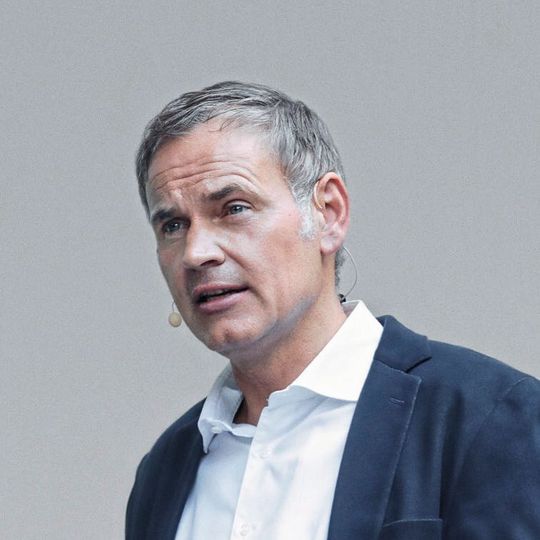 Porsche-Chef Oliver Blume sieht den Autobauerin der Krise „vergleichsweise robust unterwegs“. (Bild:  Porsche)