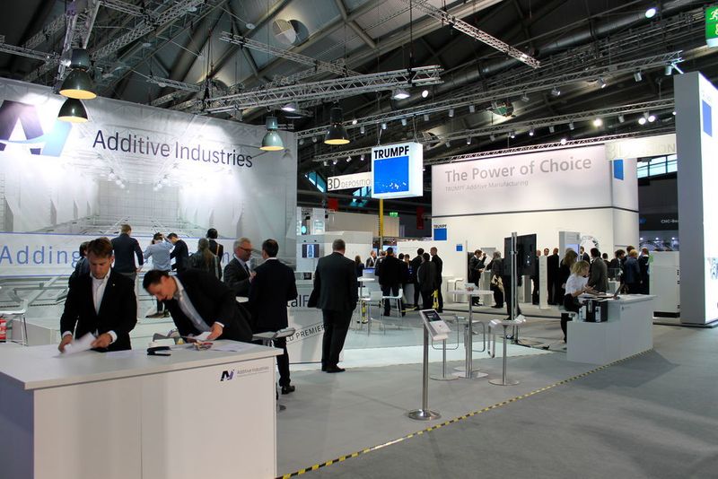 It is showtime in Frankfurt. Formnext covers 14,000 m² of exhibition space, and 233 exhibitors (48% come from outside Germany) are showcasing innovative products and new developments this week. (Schulz)