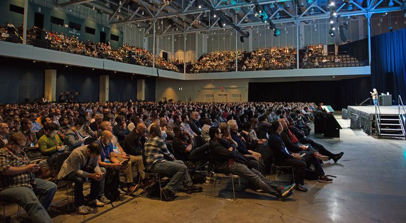 Full House - es kann losgehen (OpenStack Foundation)