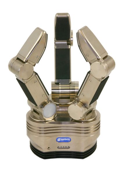 Die innovative SDH-2 von Schunk ermöglicht Servicerobotern unzählige Greifvarianten. Die integrierte taktile Sensorik in den Greiferfingern verleiht dem Roboter zusätzlich die Möglichkeit zu greifende Teile zu ertasten und den Griff zu optimieren. (Archiv: Vogel Business Media)