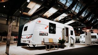 Die Zahl der neu zugelassenen Wohnwagen lag im bisherigen Jahresverlauf circa elf Prozent unter dem Vorjahresniveau. (Bild: Knaus Tabbert AG)