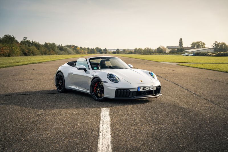 Porsche 911 Carrera GTS T-Hybrid: Gewinner der Performance-Klasse. (Bild: GCOTY)