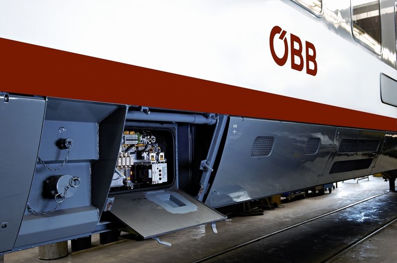 4 In den Fahrzeugkästen  ... unter der Fahrgastkabine ist die sensible Technik untergebracht. (Archiv: Vogel Business Media)