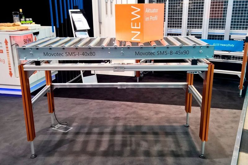 Auch die Montageprofile mit integriertem Spindel-Motor-System sind neu und tragen zur Ergonomie am Arbeitsplatz bei. (S.Häuslein/konstruktionspraxis)