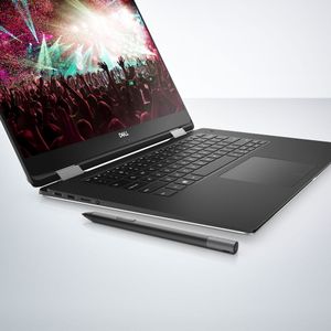 Der Kaby-Lake-G-Prozessor von Intel im Dell XPS 15 vereint einen Intel-Core-Prozessor der achten Generation mit vier Kernen und eine Radeon-RX-Vega-M-Grafikeinheit von AMD auf einem Prozessormodul. (Dell)