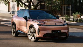 Modelle von Lynk & Co, hier der neue 08, werden künftig in Europa über das Händlernetz von Volvo vertrieben. (Bild: Lynk & Co)